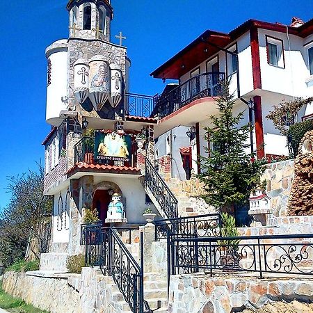 Kashtata S Paraklisa Borovo  Exteriér fotografie