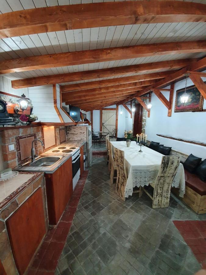 Kashtata S Paraklisa Borovo  Exteriér fotografie